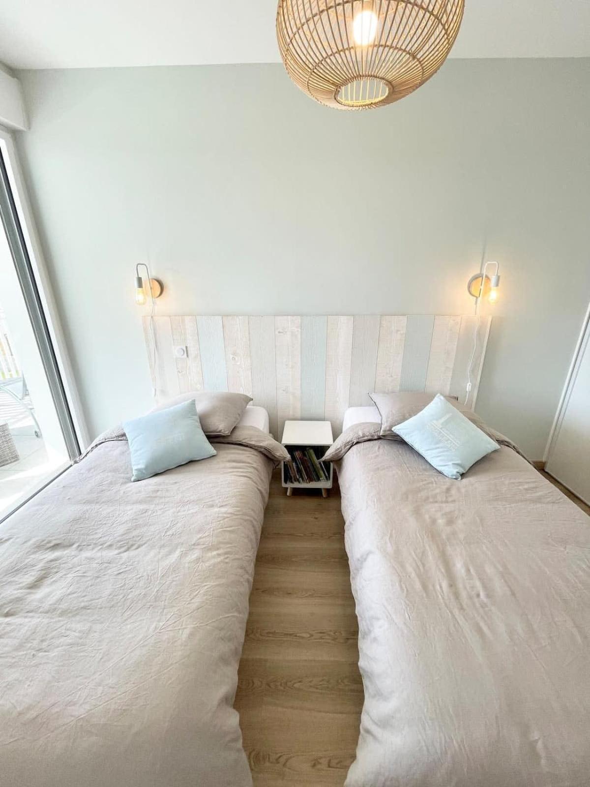 Spacieux Appartement Neuf De Standing Hyper Cosy Larmor-Plage Exterior photo