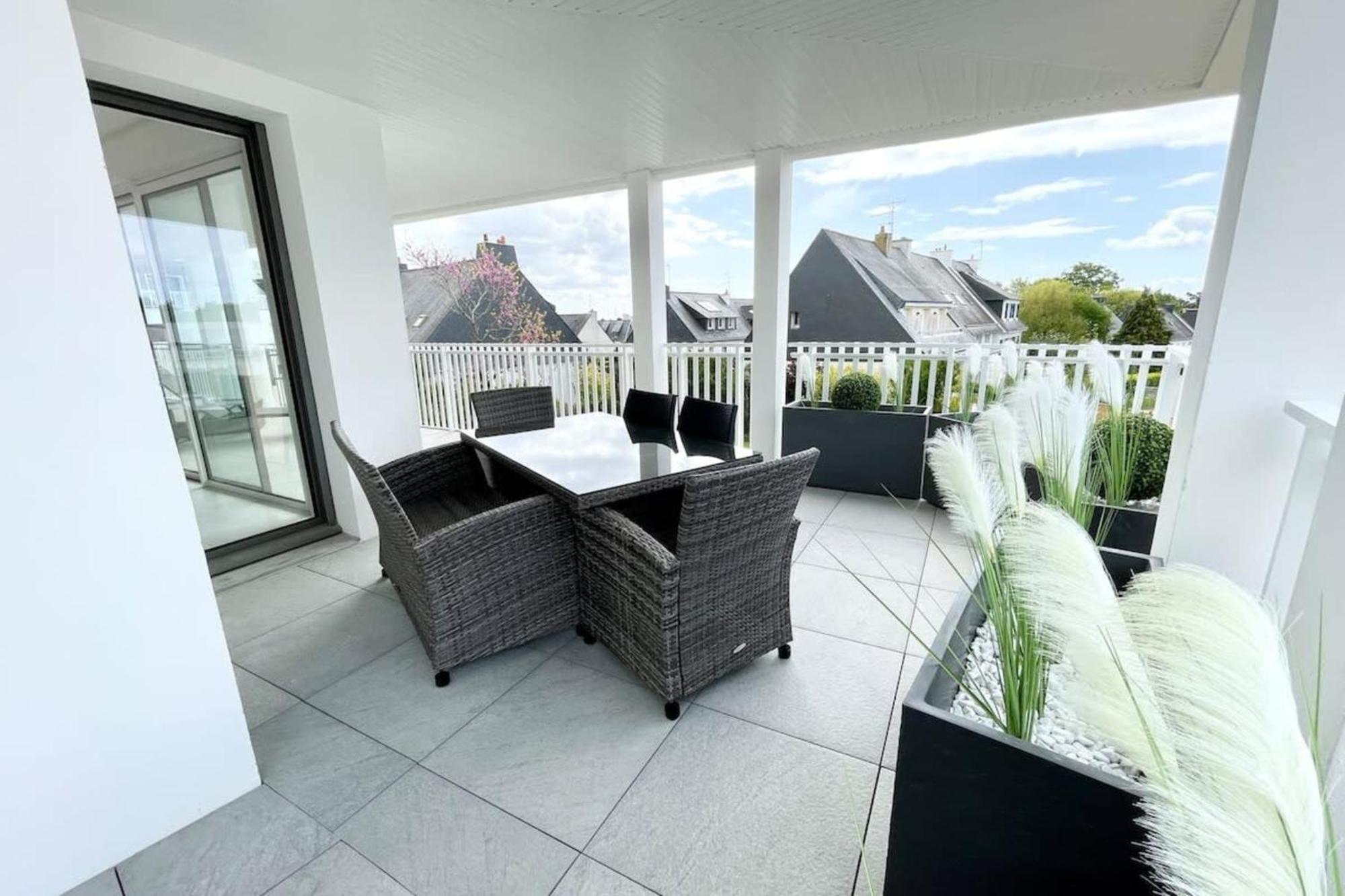 Spacieux Appartement Neuf De Standing Hyper Cosy Larmor-Plage Exterior photo